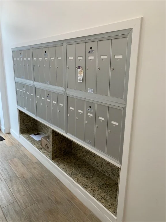 Studio bed, 1 bath apartment for rent at 9 Sixth St Unit 5, Chelsea — photo 11 of 12