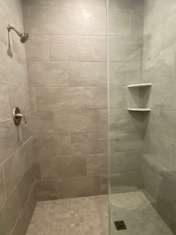 Studio bed, 1 bath apartment for rent at 9 Sixth St Unit 7, Chelsea — photo 4 of 5