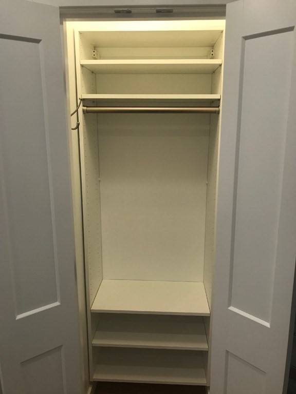 Studio bed, 1 bath apartment for rent at 9 Sixth St Unit 7, Chelsea — photo 2 of 5