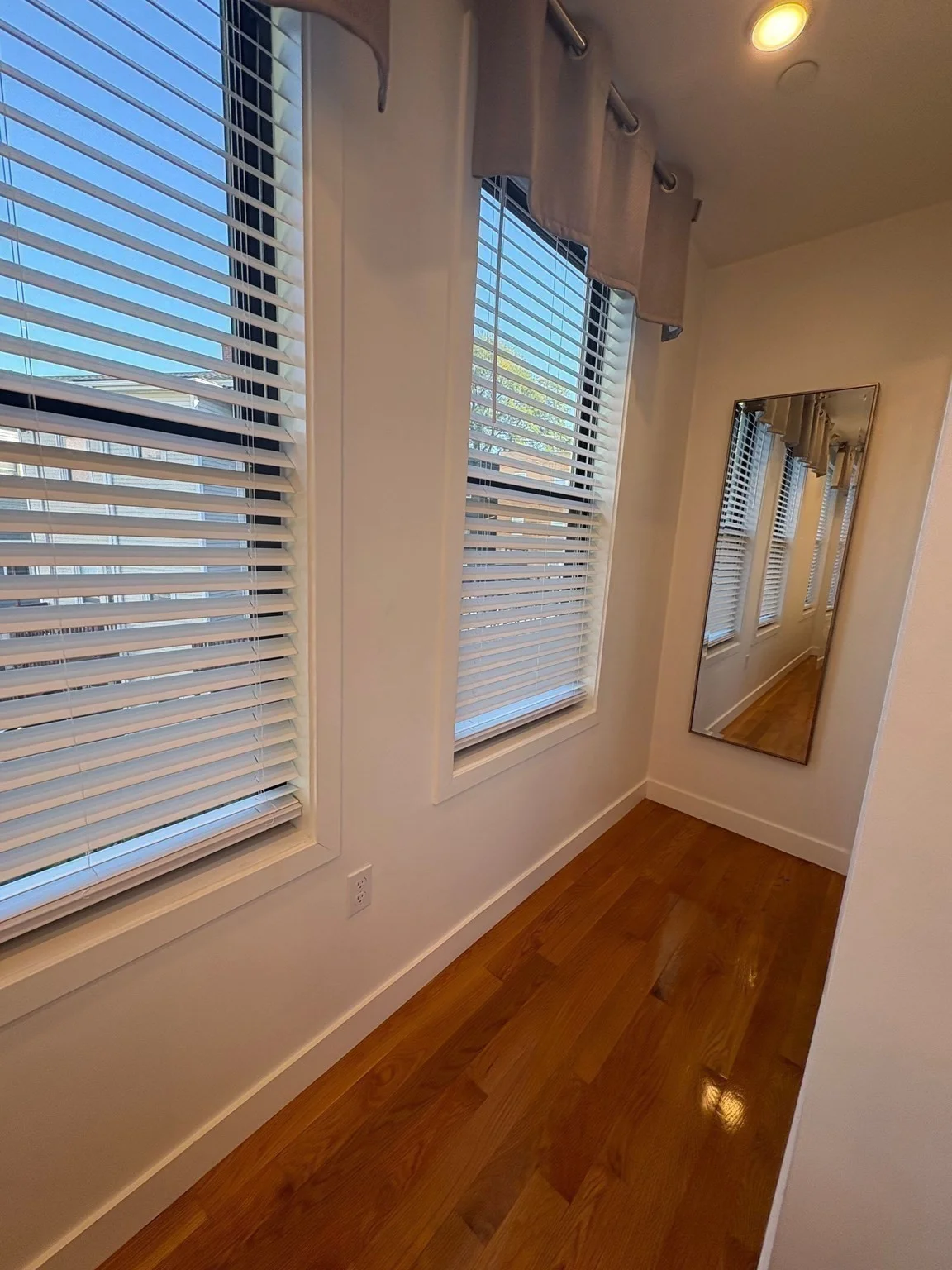 Studio bed, 1 bath apartment for rent at 9 Sixth St Unit 9, Chelsea — photo 12 of 12