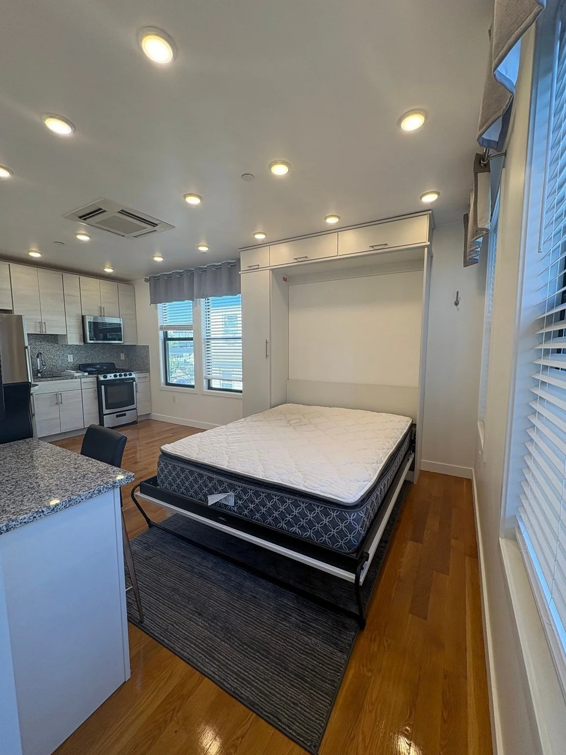 Studio bed, 1 bath apartment for rent at 9 Sixth St Unit 9, Chelsea — photo 4 of 12