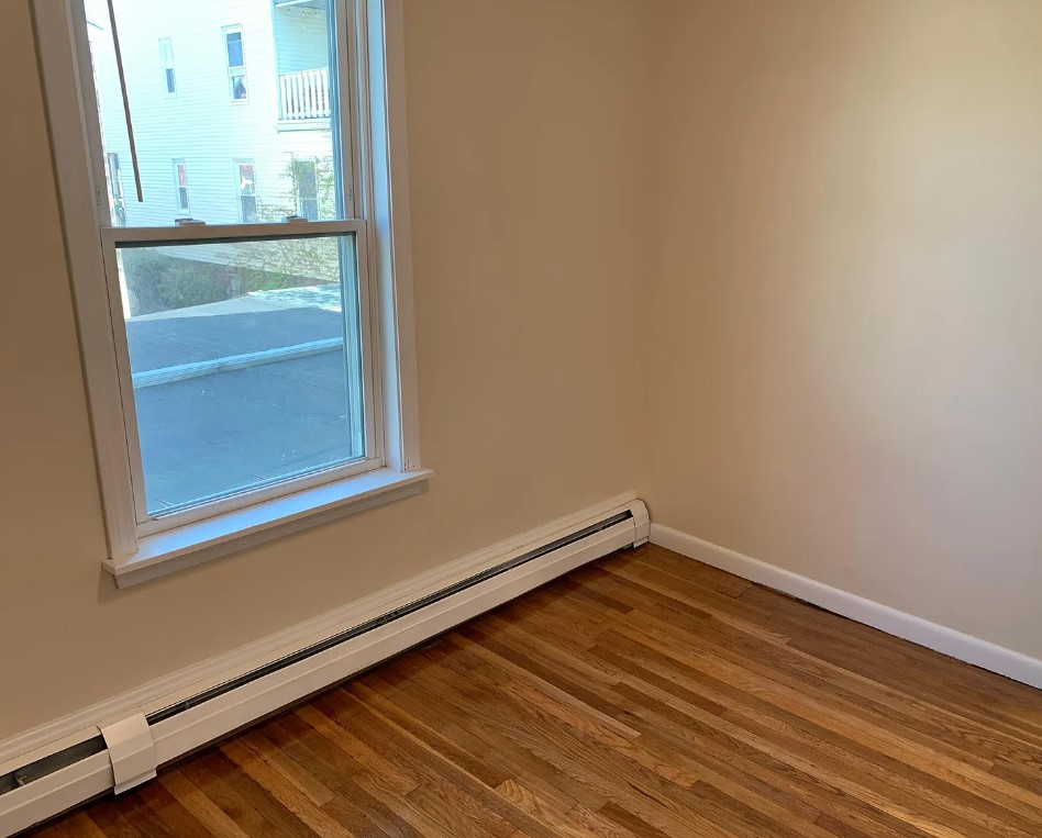 2 bed, 1 bath apartment for rent at 9 Skehan St Unit 2, Ward Two — photo 9 of 11