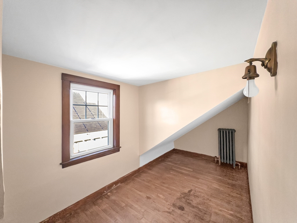 2 bed, 1 bath apartment for rent at 9 South St Unit 2, Jamaica Plain — photo 9 of 14