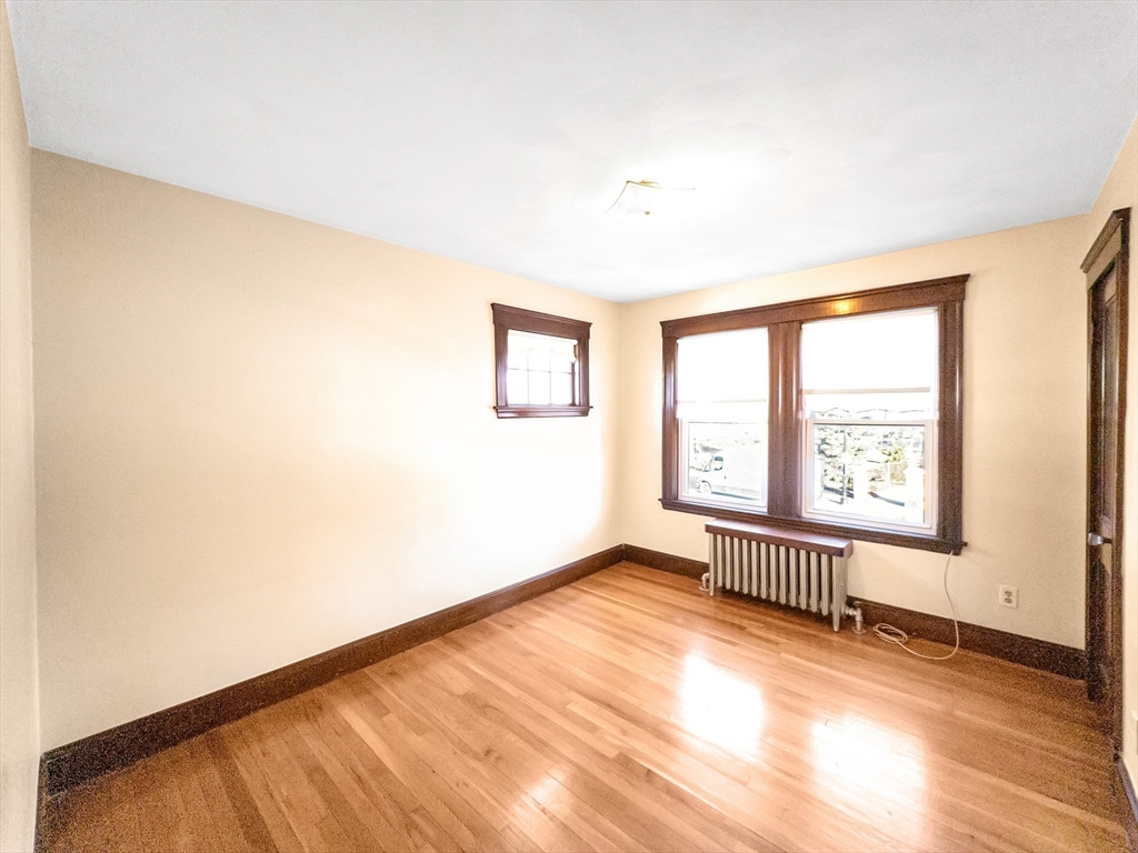 2 bed, 1 bath apartment for rent at 9 South St Unit 2, Jamaica Plain — photo 3 of 14