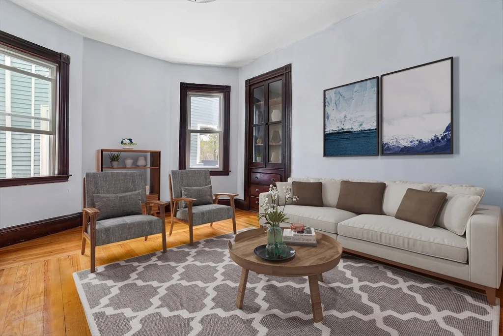 3 bed, 1 bath apartment for rent at 9 Spalding St Unit 2, Jamaica Plain — photo 1 of 16