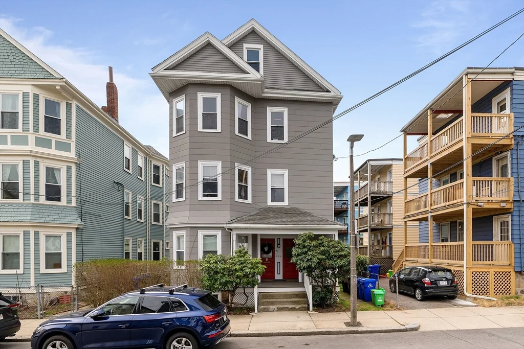 3 bed, 1 bath apartment for rent at 9 Spalding St Unit 2, Jamaica Plain — photo 13 of 16