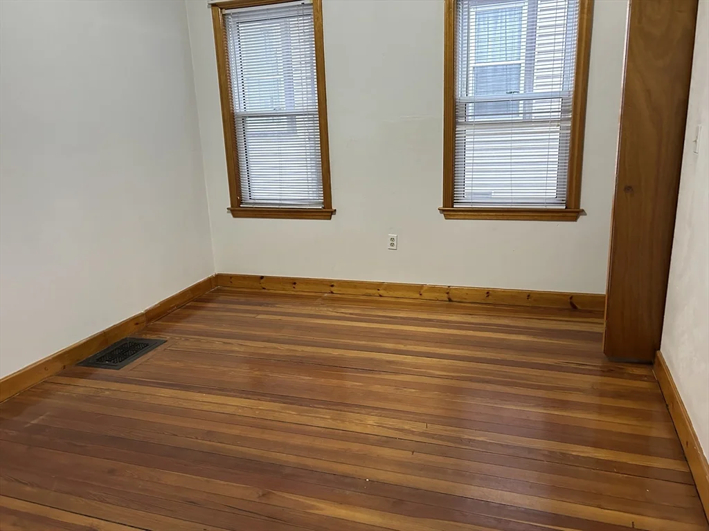 3 bed, 1 bath apartment for rent at 9 Starbird St Unit 1, Malden — photo 13 of 14
