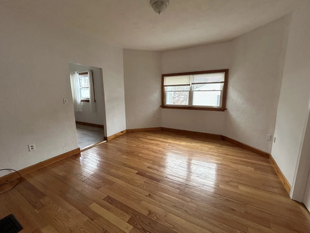 3 bed, 1 bath apartment for rent at 9 Starbird St Unit 1, Malden — photo 7 of 14