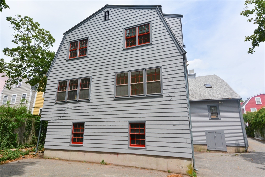 3 bed, 1 bath apartment for rent at 9 State St Unit 6, Marblehead — photo 28 of 28
