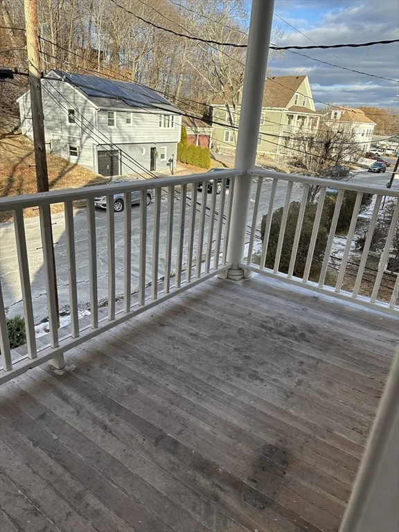 3 bed, 2 bath apartment for rent at 9 Station Rd Unit 2, Salem — photo 4 of 19