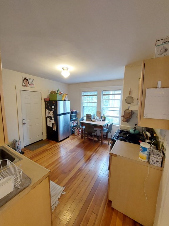 3 bed, 2 bath apartment for rent at 9 Stedman Unit 1, Jamaica Plain — photo 17 of 20