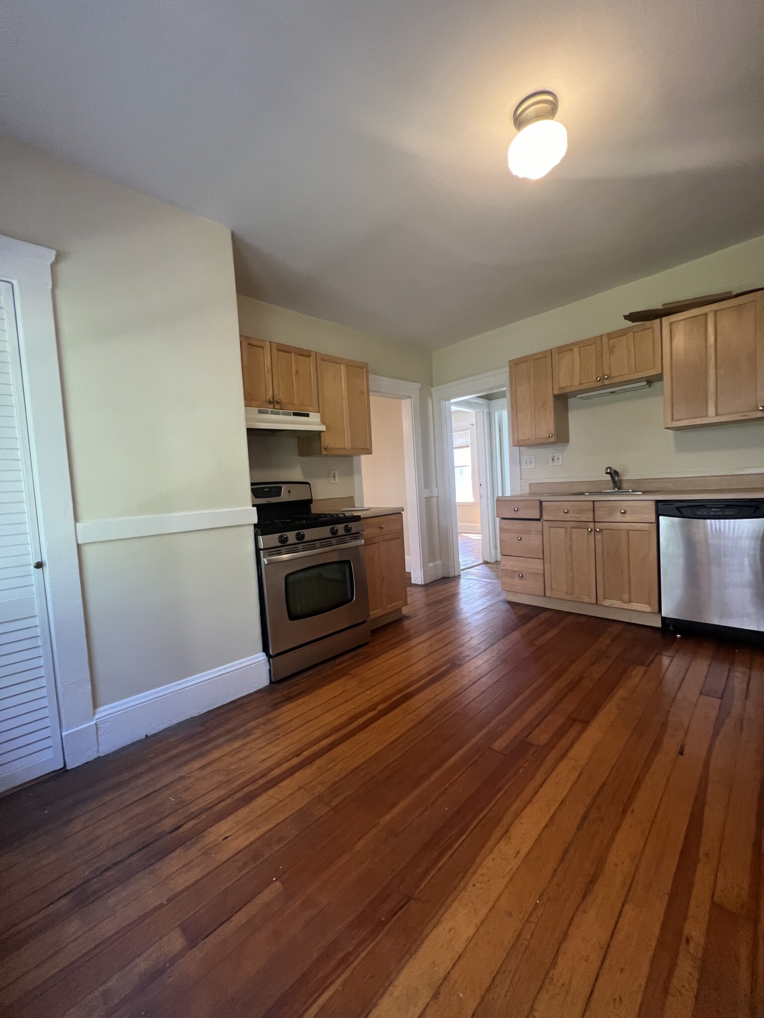 3 bed, 2 bath apartment for rent at 9 Stedman Unit 1, Jamaica Plain — photo 8 of 20