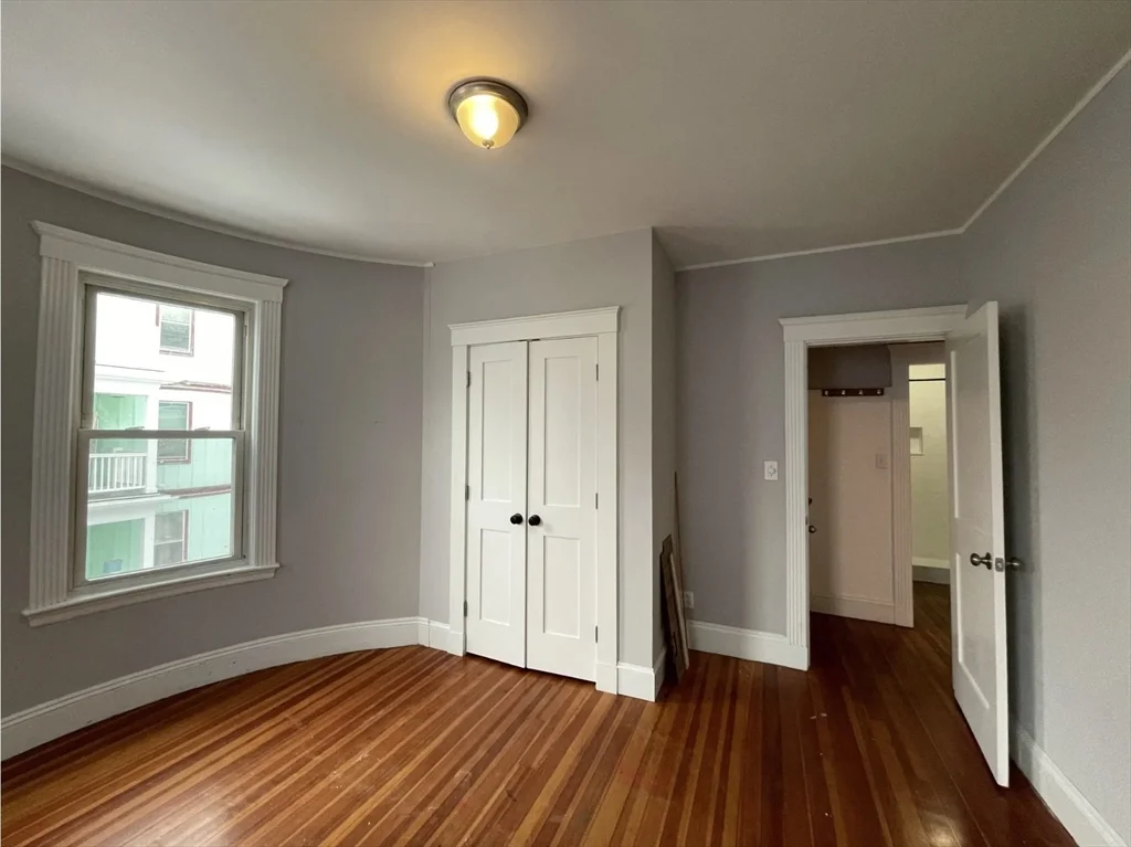2 bed, 1 bath apartment for rent at 9 Sumner Sq Unit 2, Dorchester — photo 3 of 5
