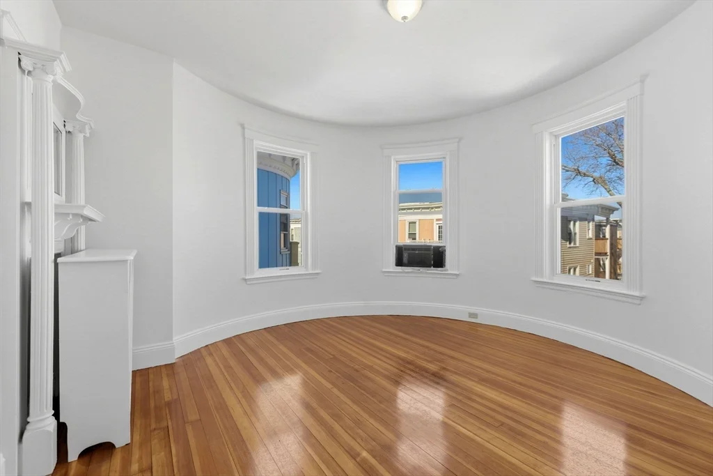 2 bed, 1 bath apartment for rent at 9 Sumner Sq Unit 3, Dorchester — photo 6 of 7