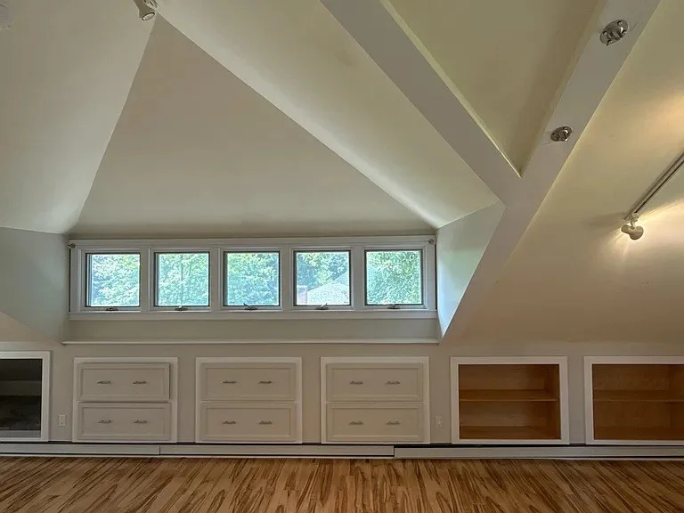 5 bed, 2 bath apartment for rent at 9 Sunny Knoll Ter, Lexington — photo 23 of 31