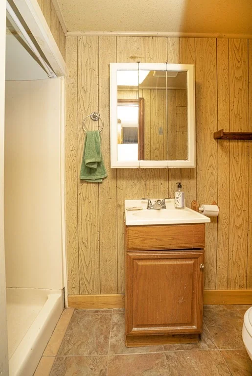 2 bed, 1 bath apartment for rent at 9 Swift Ave, Swifts Beach — photo 15 of 24