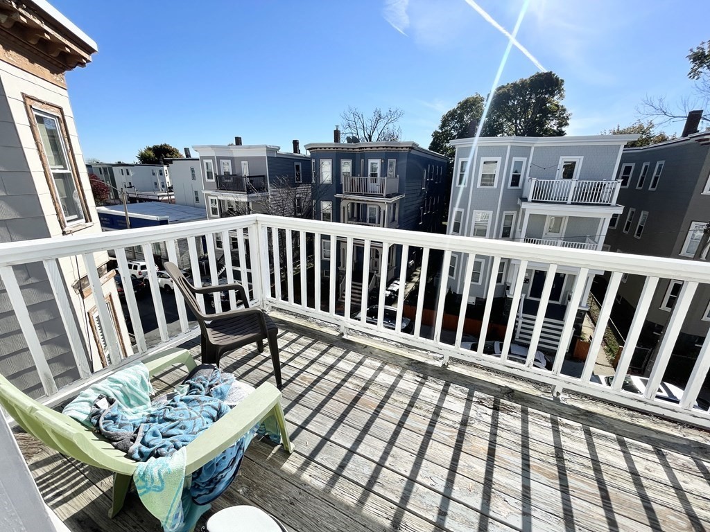 4 bed, 1 bath apartment for rent at 9 Taft Unit 3, Dorchester — photo 10 of 10