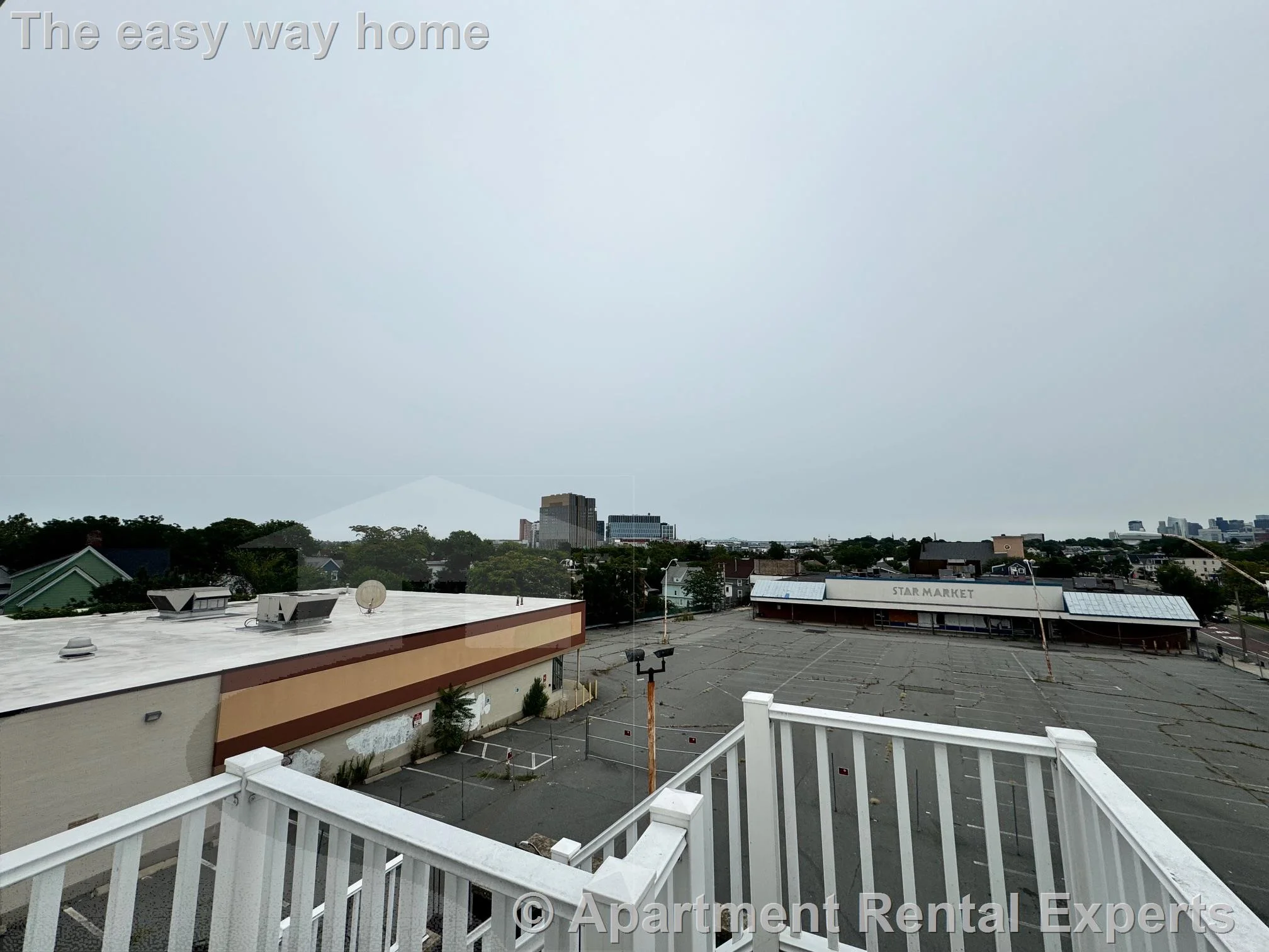 1 bed, 1 bath apartment for rent at 9 Temple St Unit 3, Winter Hill — photo 2 of 9