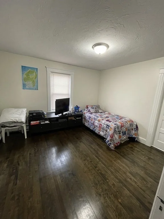 3 bed, 2 bath apartment for rent at 9 Thayer St, Worcester — photo 12 of 18