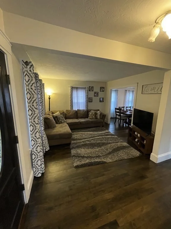 3 bed, 2 bath apartment for rent at 9 Thayer St, Worcester — photo 9 of 18