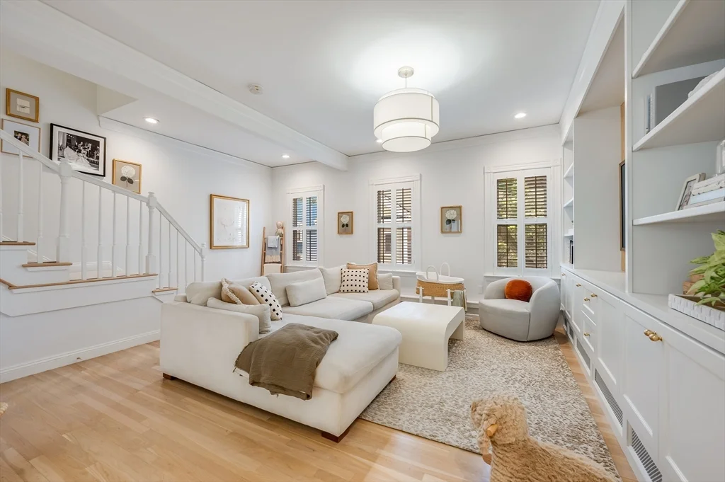 2 bed, 2 bath apartment for rent at 9 Trenton St Unit 2, Charlestown — photo 8 of 21