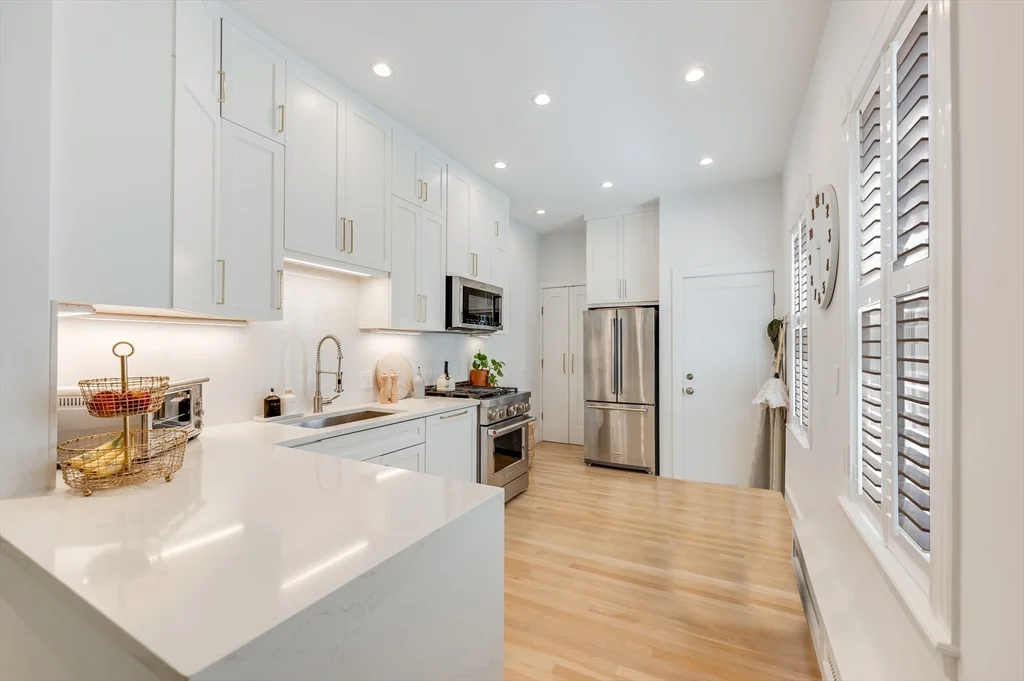 2 bed, 2 bath apartment for rent at 9 Trenton St Unit 2, Charlestown — photo 5 of 21