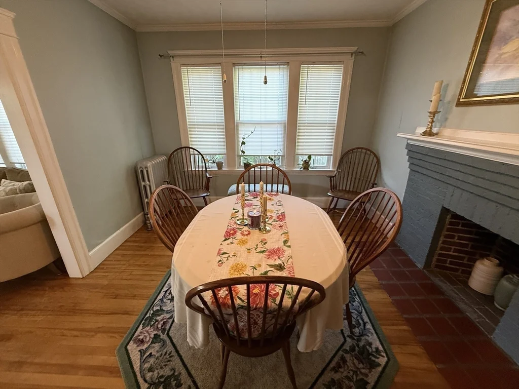 3 bed, 1 bath apartment for rent at 9 Underwood St Unit 1, West Side — photo 8 of 19
