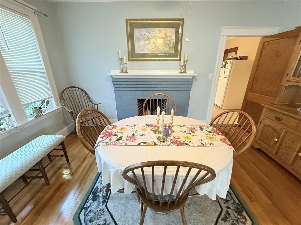 3 bed, 1 bath apartment for rent at 9 Underwood St Unit 1, West Side — photo 10 of 19