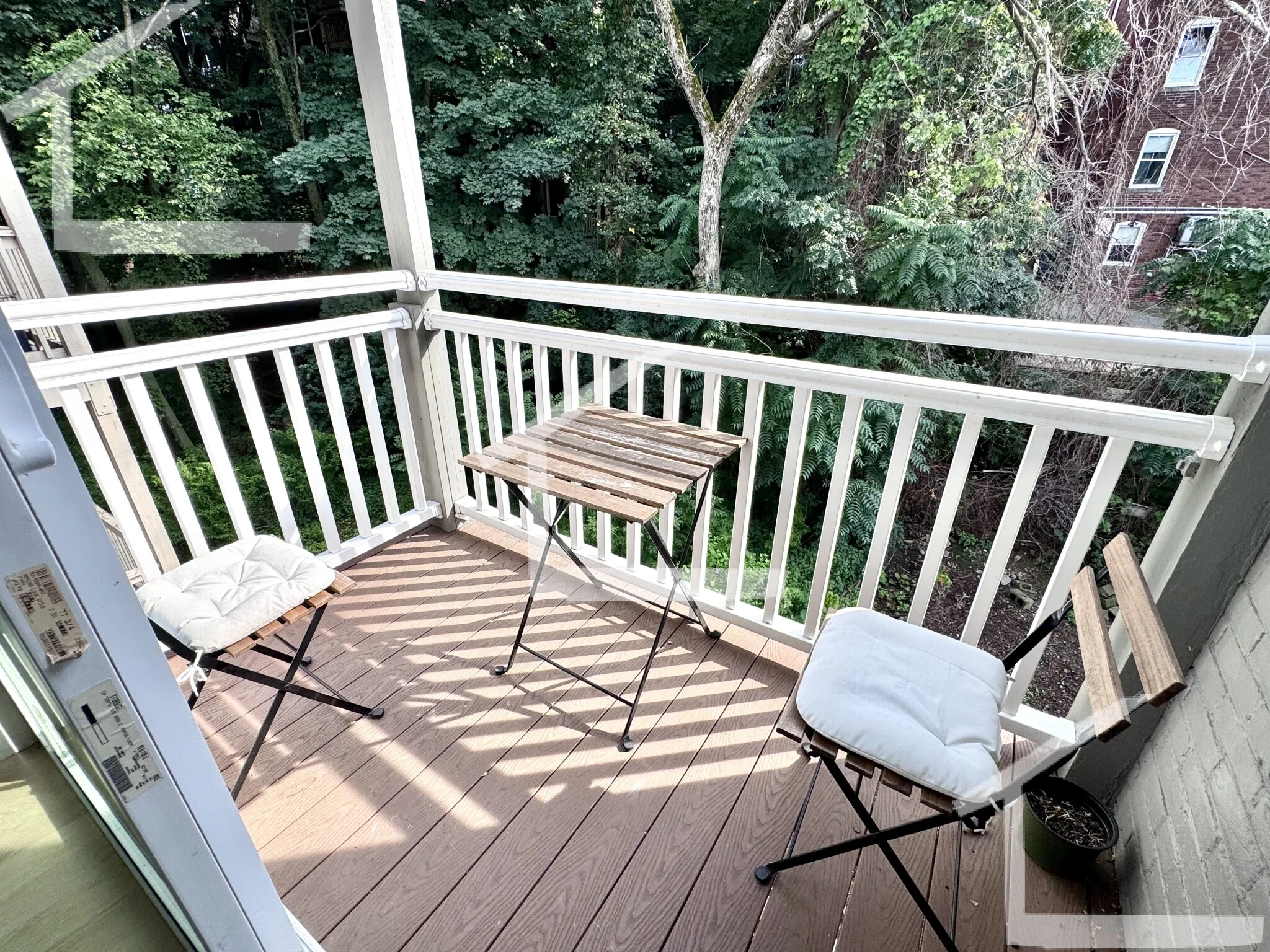 4 bed, 2 bath apartment for rent at 9 University Rd Unit 3, Aspinwall Hill — photo 18 of 19