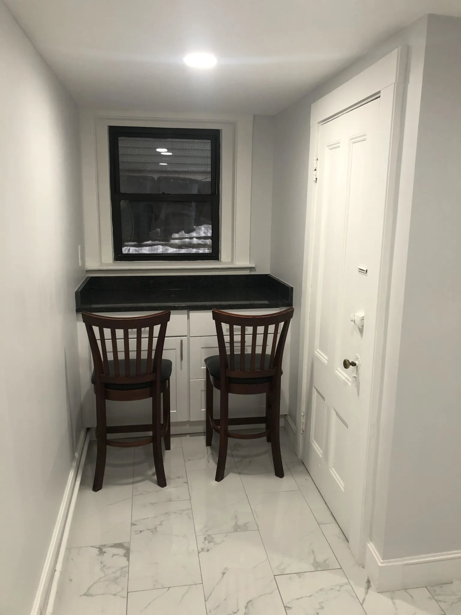 3 bed, 1 bath apartment for rent at 9 Upland Rd Unit B, Neighborhood Nine — photo 6 of 9