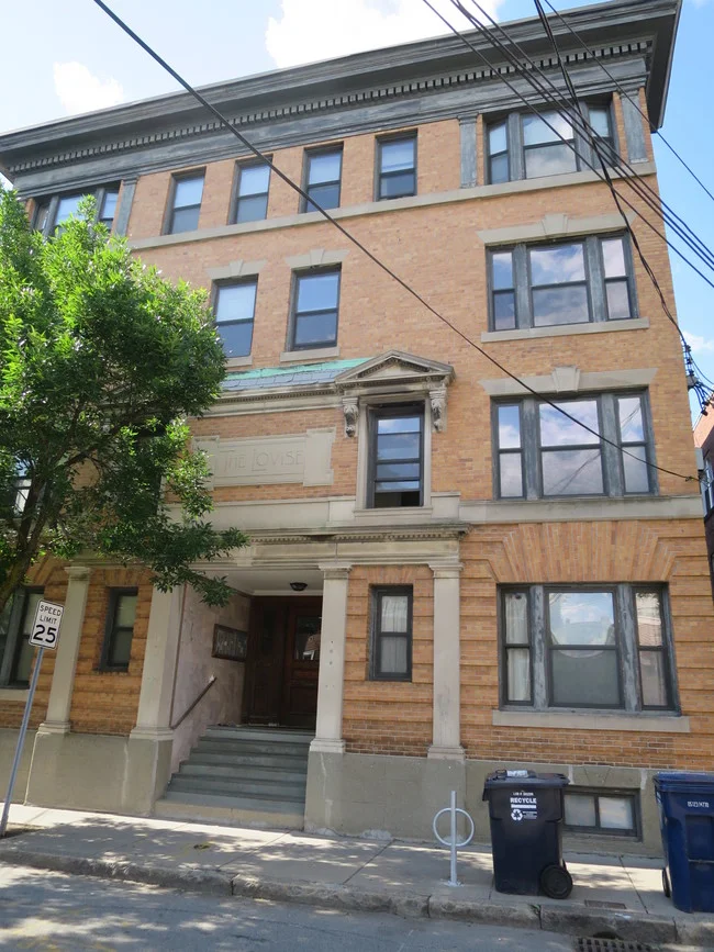 3 bed, 1 bath apartment for rent at 9 Upland Rd Unit B, Neighborhood Nine — photo 9 of 9