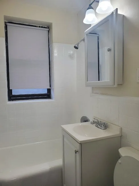 2 bed, 1 bath apartment for rent at 9 Victory Rd Unit 13, Dorchester — photo 6 of 14