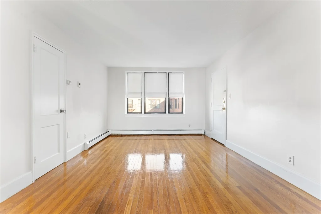 2 bed, 1 bath apartment for rent at 9 Victory Rd Unit 15, Dorchester — photo 8 of 13