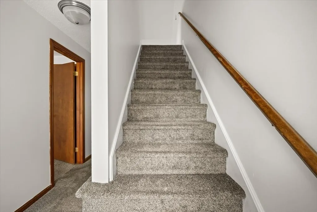 2 bed, 1 bath apartment for rent at 9 Village Way Unit A, Norton — photo 21 of 30
