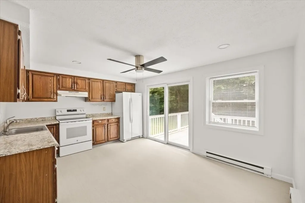 2 bed, 1 bath apartment for rent at 9 Village Way Unit A, Norton — photo 9 of 30