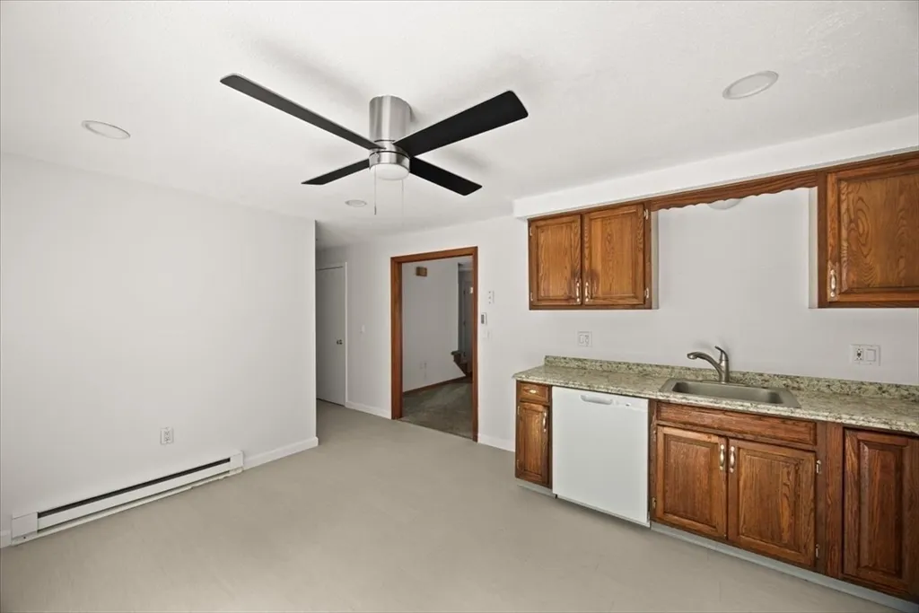 2 bed, 1 bath apartment for rent at 9 Village Way Unit A, Norton — photo 8 of 30