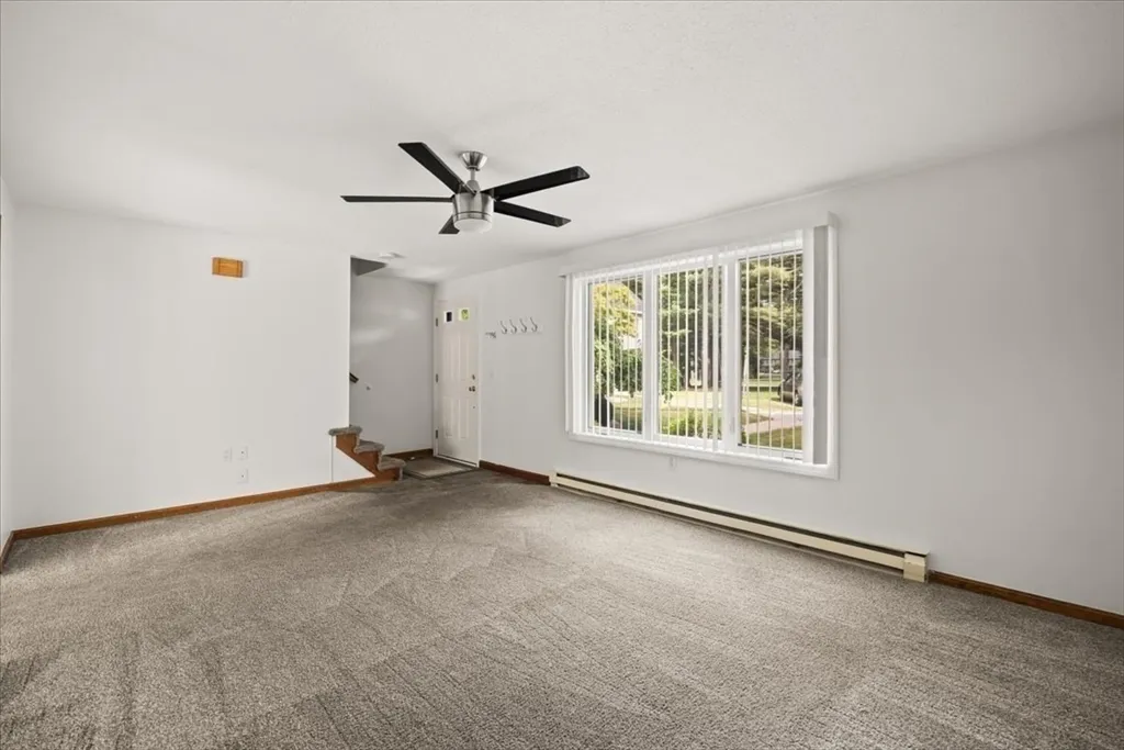 2 bed, 1 bath apartment for rent at 9 Village Way Unit A, Norton — photo 4 of 30