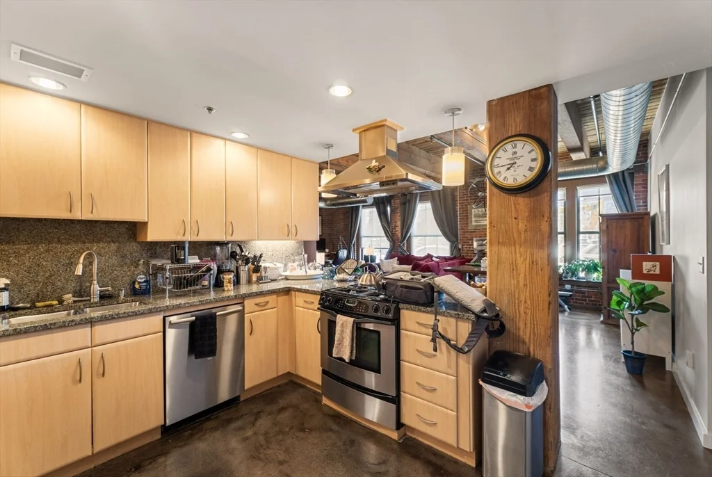 1 bed, 1 bath apartment for rent at 9 W Broadway Unit 112, South Boston — photo 11 of 26