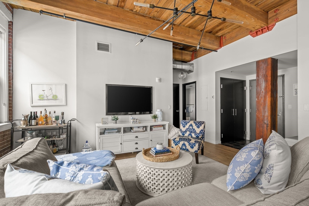 1 bed, 1 bath apartment for rent at 9 W Broadway Unit 417, South Boston — photo 3 of 13
