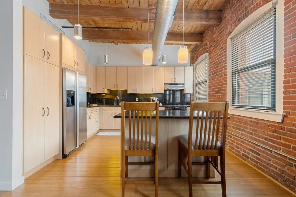 2 bed, 2 bath apartment for rent at 9 W Broadway Unit 602, Boston — photo 3 of 28