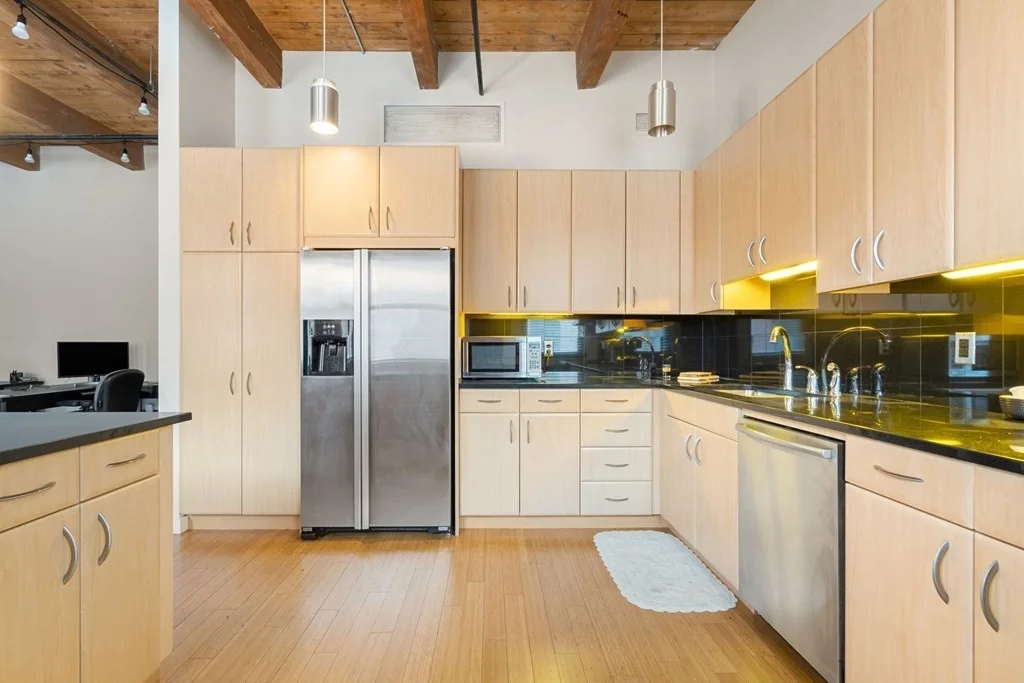 2 bed, 2 bath apartment for rent at 9 W Broadway Unit 602, Boston — photo 5 of 28