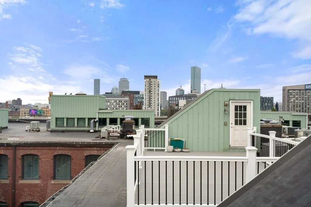 2 bed, 2 bath apartment for rent at 9 W Broadway Unit 602, Boston — photo 26 of 28