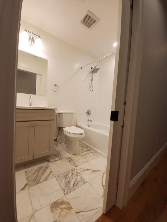3 bed, 3 bath apartment for rent at 9 Ward St Unit 202, South Boston — photo 17 of 24