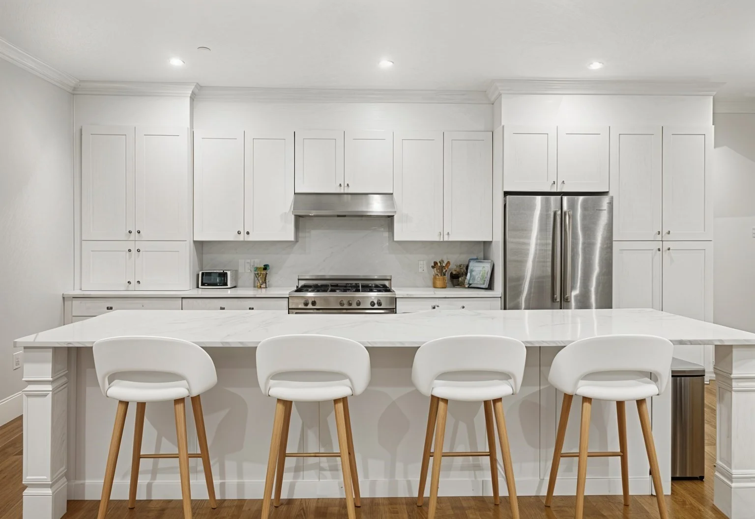 3 bed, 3 bath apartment for rent at 9 Ward St Unit 202, South Boston — photo 3 of 24