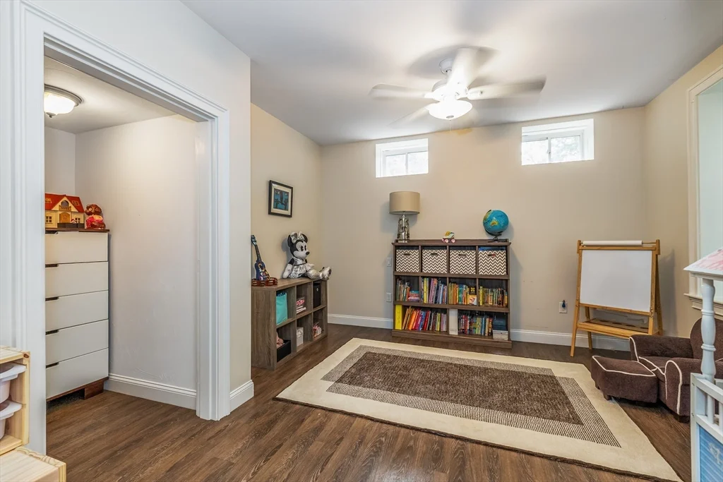 5 bed, 4+ bath apartment for rent at 9 Washington Ave, Woburn — photo 30 of 40