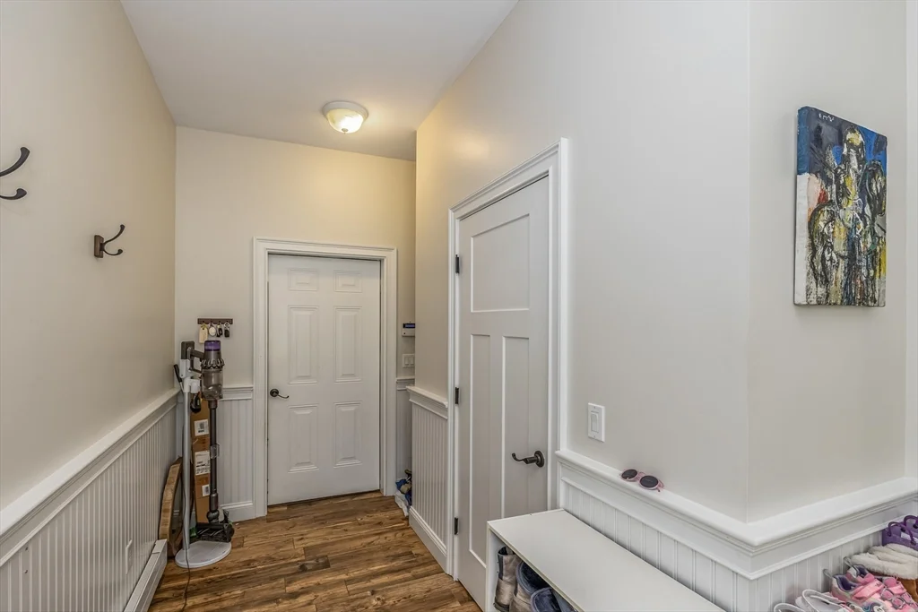 5 bed, 4+ bath apartment for rent at 9 Washington Ave, Woburn — photo 13 of 40