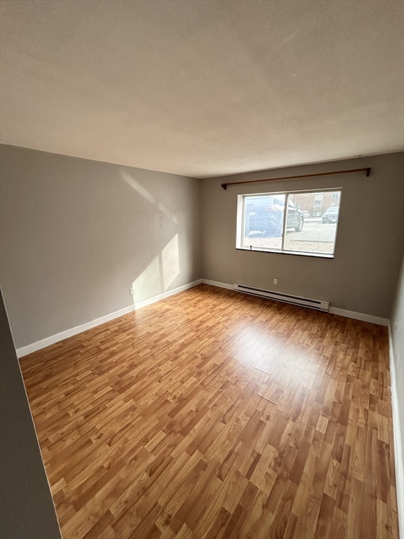 2 bed, 1 bath apartment for rent at 9 Weld St Unit 14, Framingham — photo 6 of 10