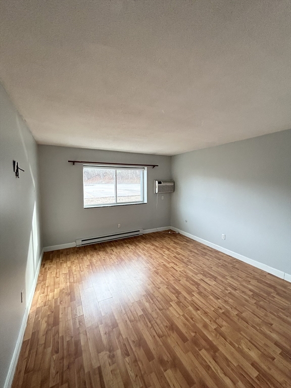 2 bed, 1 bath apartment for rent at 9 Weld St Unit 14, Framingham — photo 8 of 10