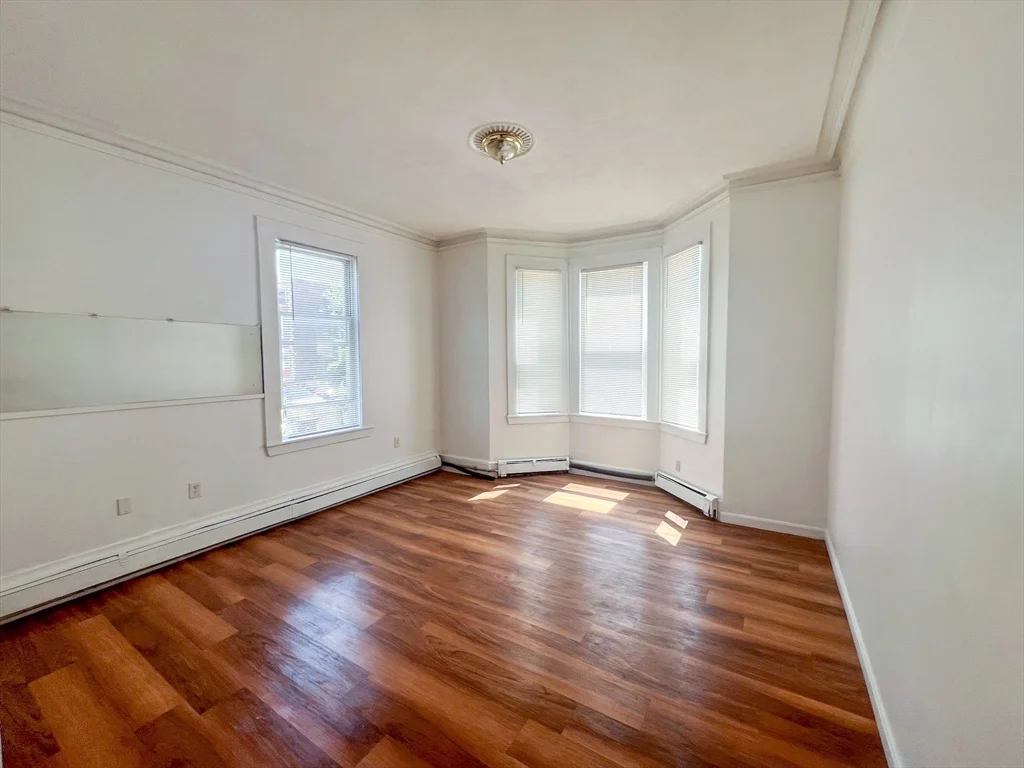 Studio bed, 1 bath apartment for rent at 9 Weld Unit 1, Jamaica Plain — photo 1 of 7