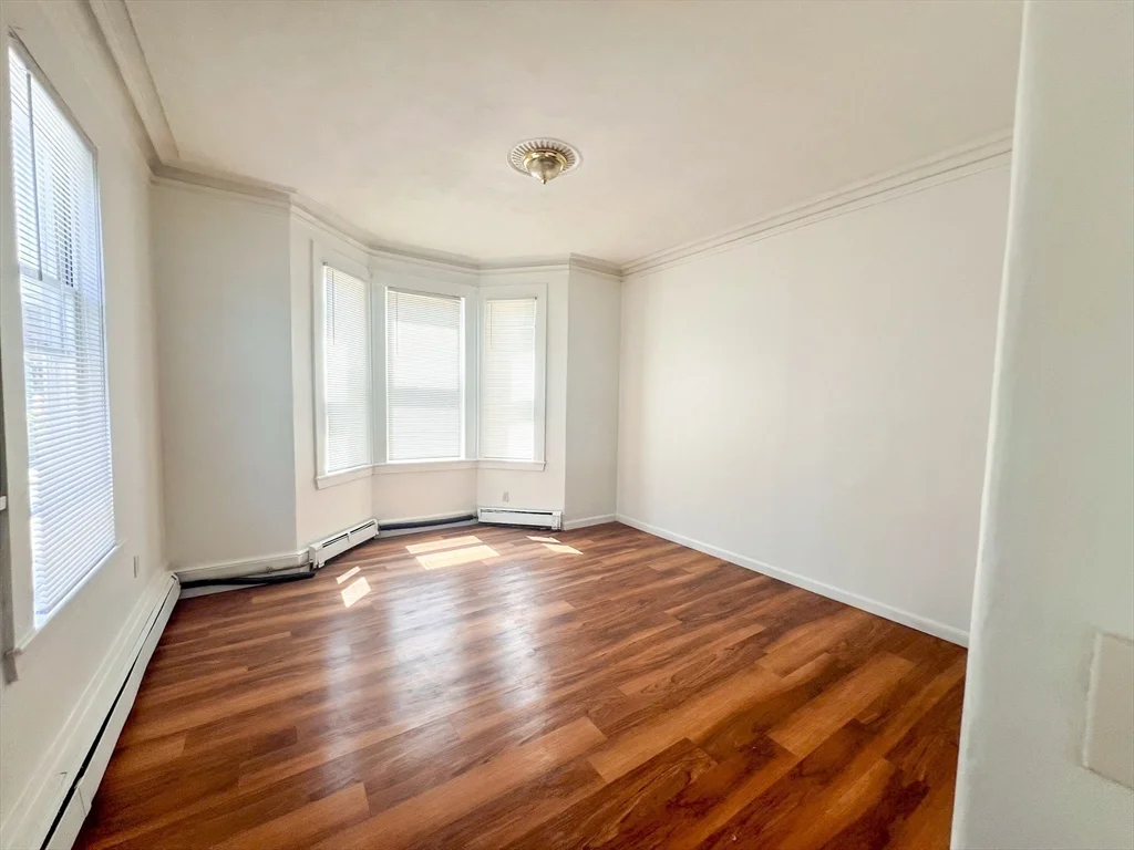 Studio bed, 1 bath apartment for rent at 9 Weld Unit 1, Jamaica Plain — photo 2 of 7